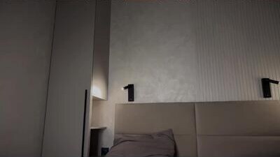 iamyuki_ public webcam profile photo 8