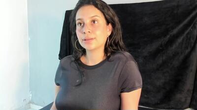 idarazanin24 public webcam profile photo 2