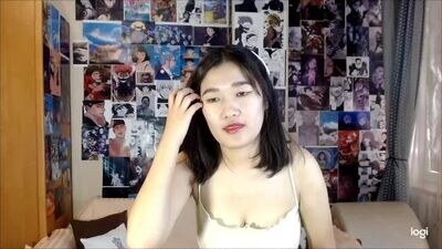 illura public webcam profile photo 2