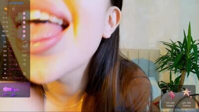 ilona_here public webcam profile photo 2