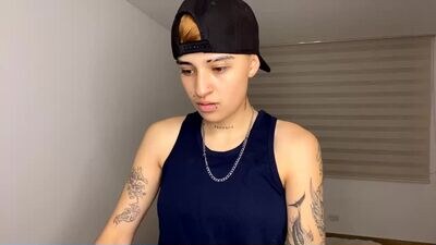 im_laia_ public webcam profile photo 3