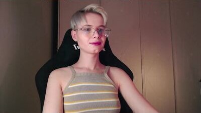 imnotmia public webcam profile photo 10