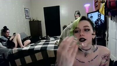 inarafoxxx public webcam profile photo 9