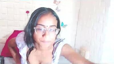 indianbootylicious1 public webcam profile photo 6