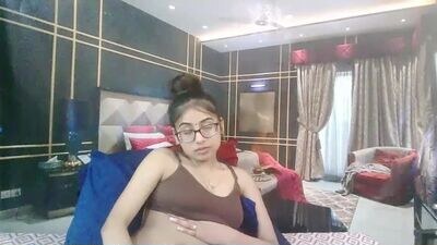 indianbootylicious69 public webcam profile photo 4