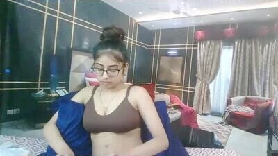 indianbootylicious69 public webcam profile photo 8