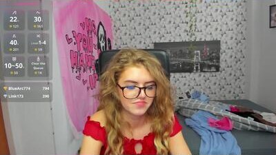 iness_lex public webcam profile photo 9