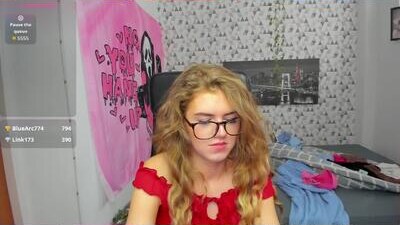 iness_lex public webcam profile photo 10