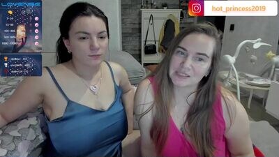 irinaandalex public webcam profile photo 3