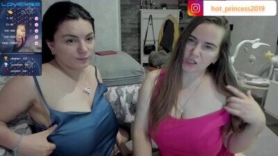 irinaandalex public webcam profile photo 7