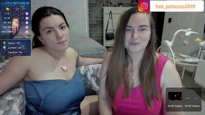 irinaandalex public webcam profile photo 9