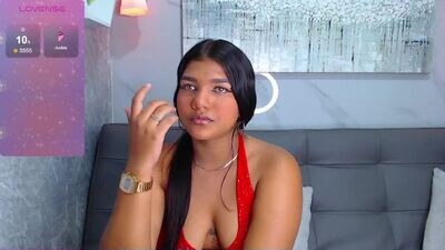 iris_cute19 public webcam profile photo 3