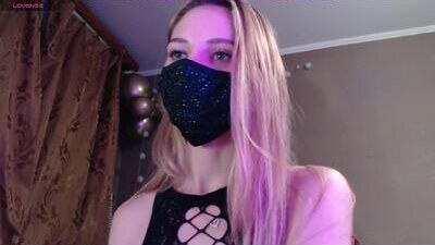 iris_lave public webcam profile photo 8