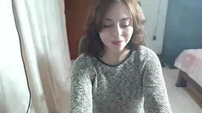 irisarellano_ public webcam profile photo 2