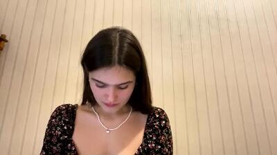 irisss31 public webcam profile photo 2