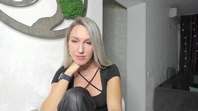 iron__girl public webcam profile photo 8