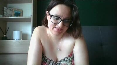 irresistibleparis public webcam profile photo 5