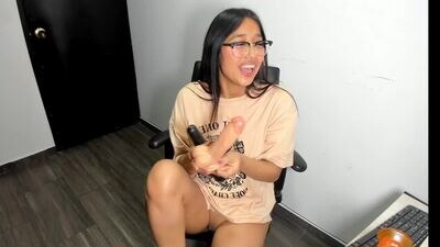 isa_bellaa0 public webcam profile photo 3