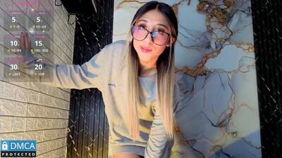 isa_sweet1_ public webcam profile photo 4