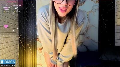 isa_sweet1_ public webcam profile photo 7