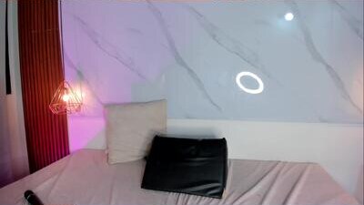 isabella_zc public webcam profile photo 6