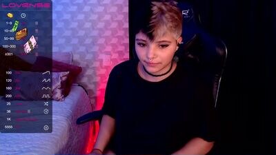 isabellamoutt public webcam profile photo 3