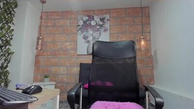 isabellricci public webcam profile photo 6