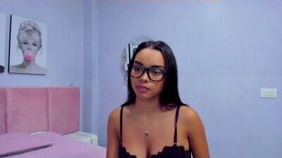 isis_loraine_ public webcam profile photo 8