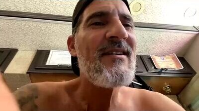 italiankingstripper public webcam profile photo 7