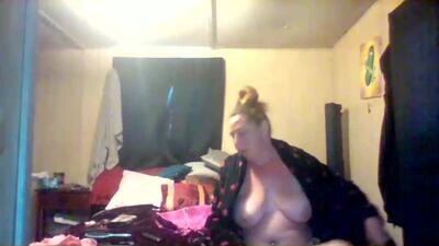 its_kimber public webcam profile photo 2