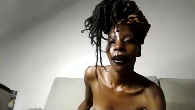 its_reen public webcam profile photo 3