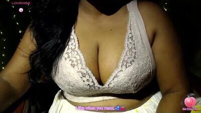 itsmiradesire public webcam profile photo 6