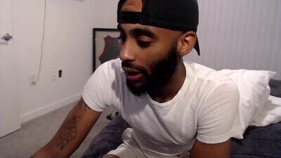 itstheweekn public webcam profile photo 2