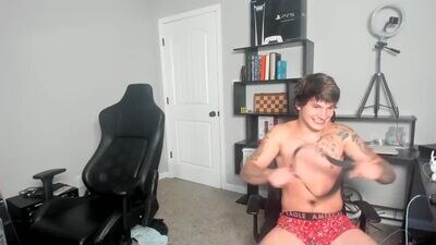 itzbrodyking public webcam profile photo 3