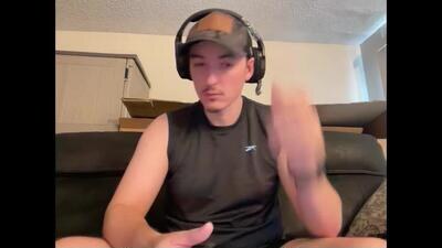 iwantyounow42069 public webcam profile photo 4
