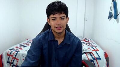 izan_jensen public webcam profile photo 4