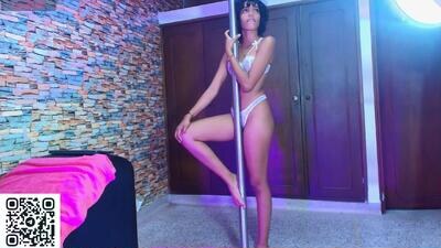 jade_roush public webcam profile photo 3