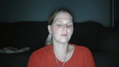 jadeluv public webcam profile photo 2