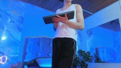 james_adamss_ public webcam profile photo 6