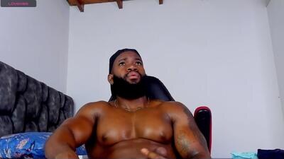 james_bbcmuscle public webcam profile photo 4