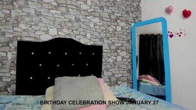 james_valerie public webcam profile photo 10
