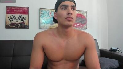 jamesgraay public webcam profile photo 3