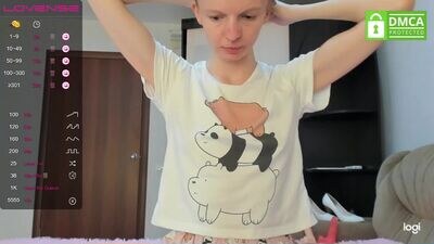janelong public webcam profile photo 2