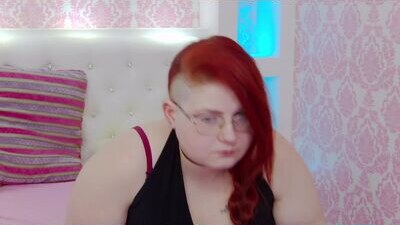 janeperkybuns public webcam profile photo 5