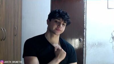 jareth_brunet public webcam profile photo 7