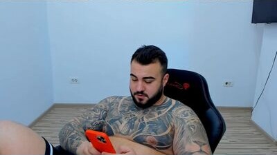 javicute4u public webcam profile photo 6