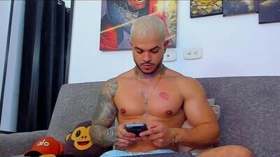 jean_lopez public webcam profile photo 6