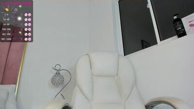 jennyweellss public webcam profile photo 5
