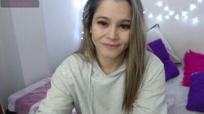 jessi_robertss public webcam profile photo 4