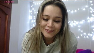 jessi_robertss public webcam profile photo 5